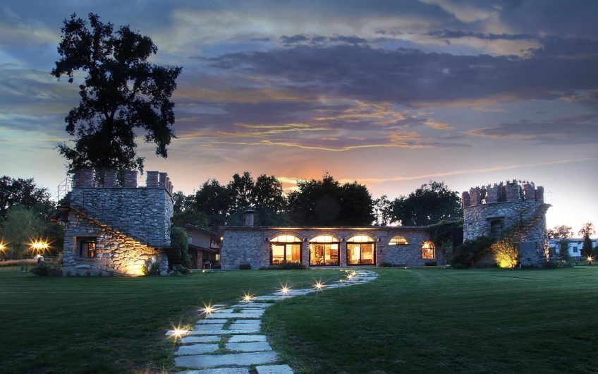 Altos Hermoso Casa con Piscina